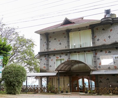 Marikar Resorts